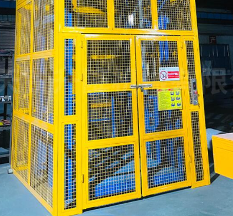 育才镇货梯可以安装在室外吗