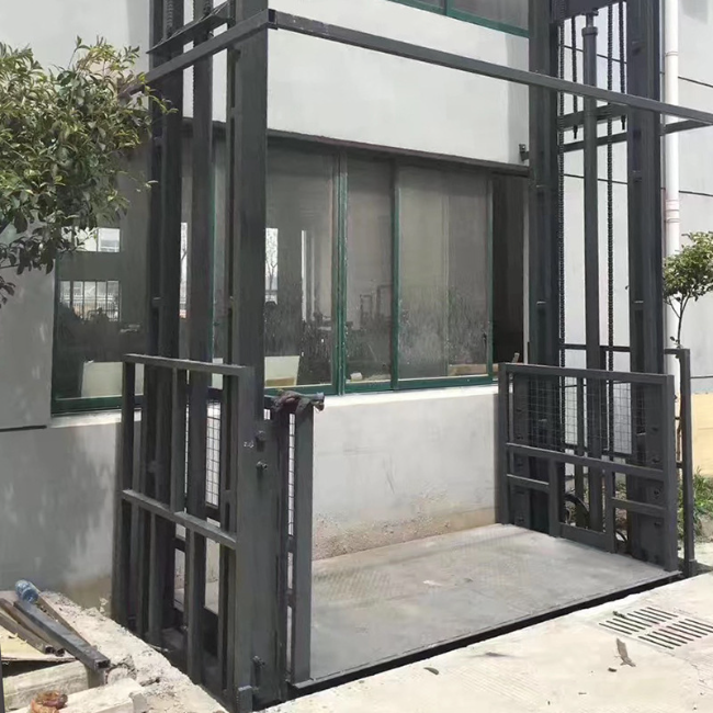 育才镇5吨室外升降货梯